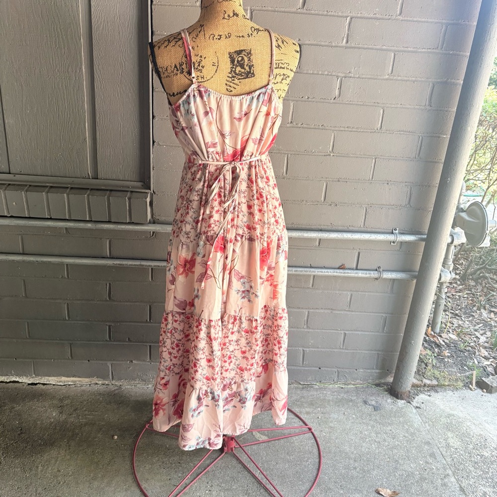 Xhilaration Light Pink Floral Maxi Dress - Picture 2 of 3